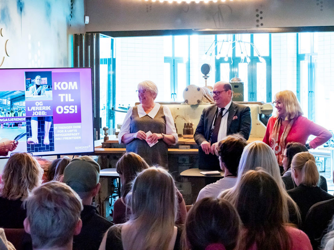 (F.v.)  Ann Elise Hildebrandt, Petter Haas Brubakk og Hege Ramseng deltok på Ringnes' 8. mars-seminar.